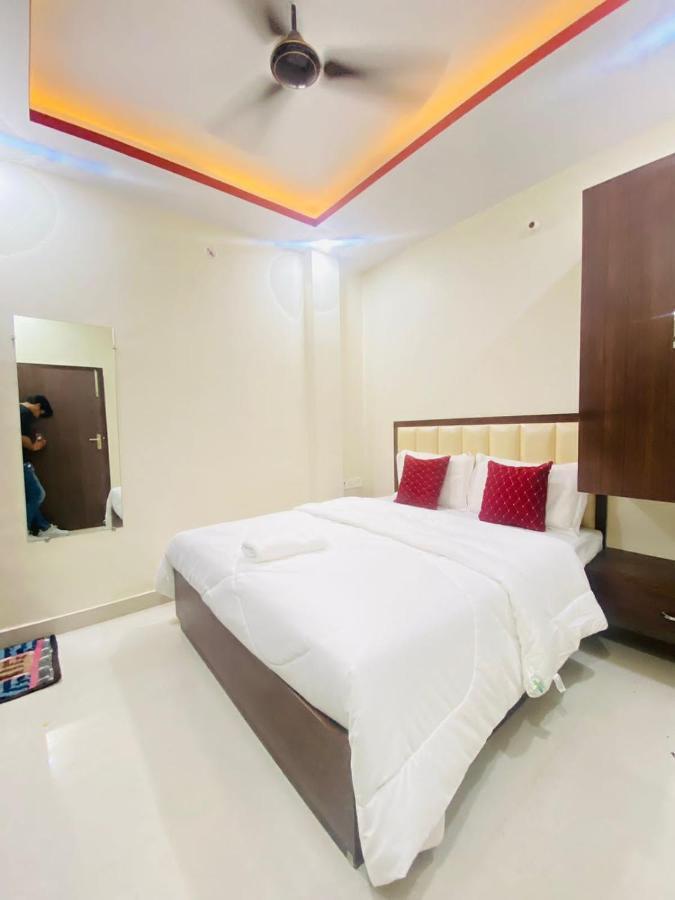 Hotel Grill Inn Лакхнау Екстер'єр фото