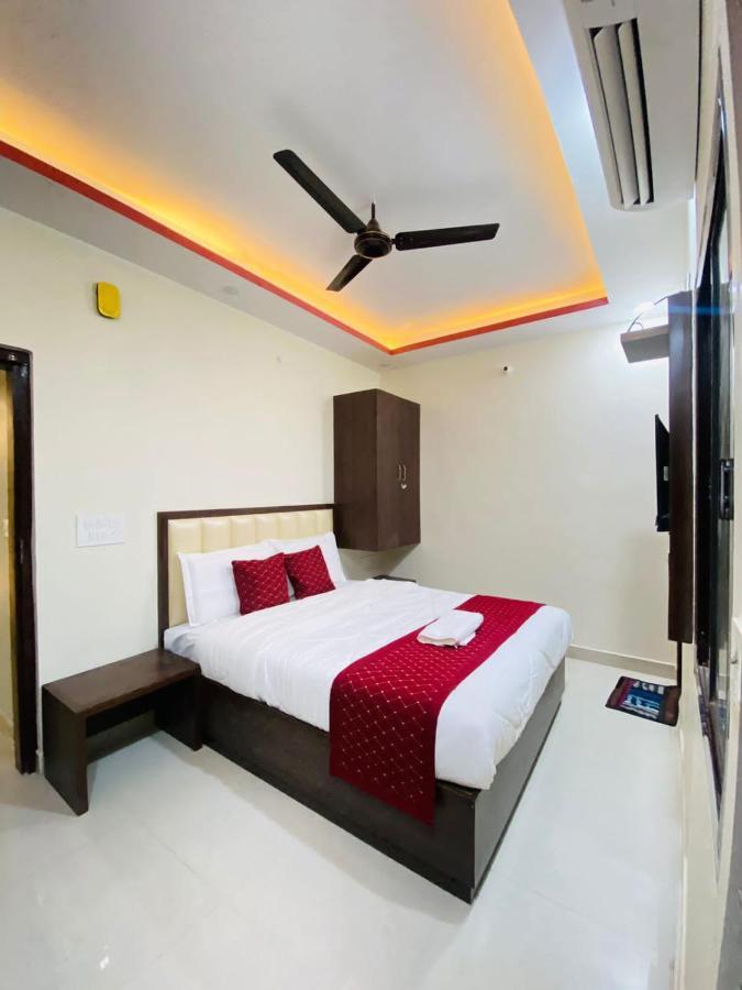Hotel Grill Inn Лакхнау Екстер'єр фото